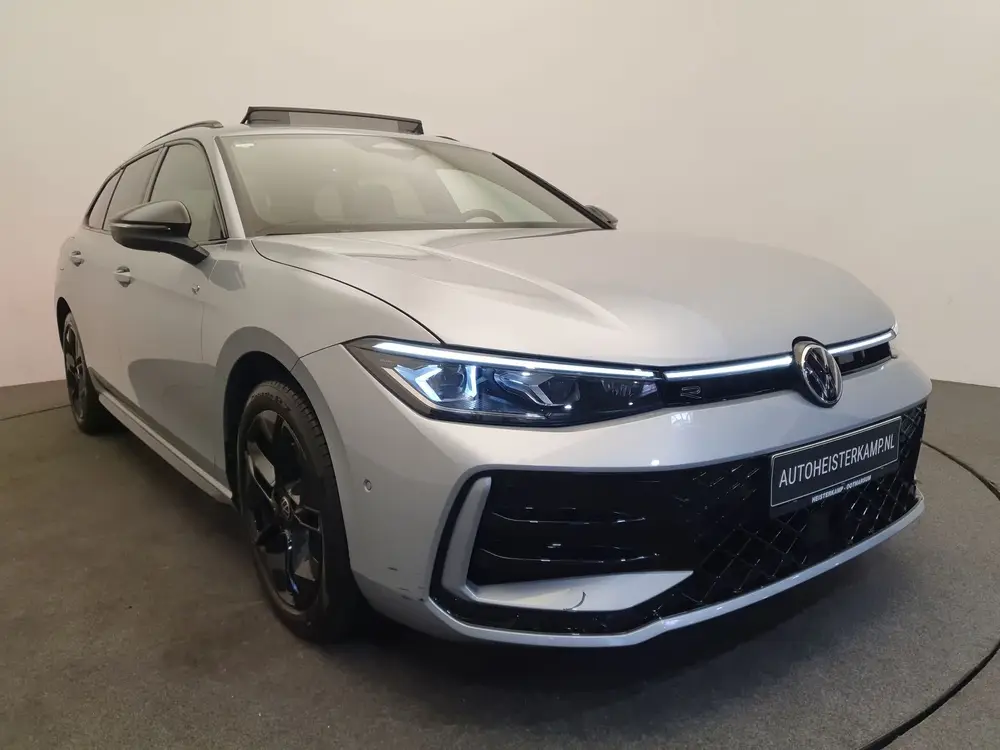 Volkswagen Passat Variant 1.5 eHybrid 272pk DSG/AUT R-Line E uit 2025, foto 5