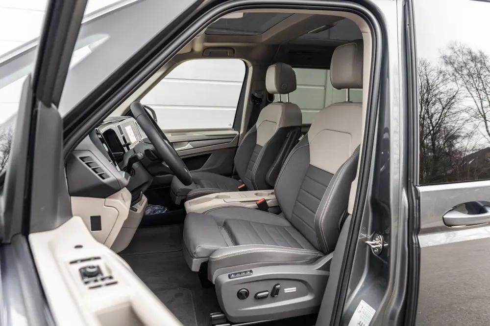 Volkswagen Multivan 1.5 eHybrid 245pk L2 Bulli Edition | Vel uit 2026, foto 4