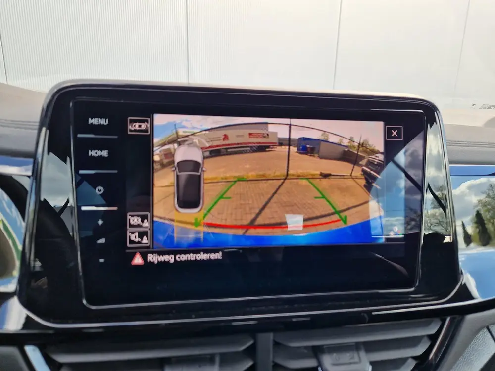 Volkswagen T-Roc Cabrio 1.5 TSI R-Line uit 2022, foto 17