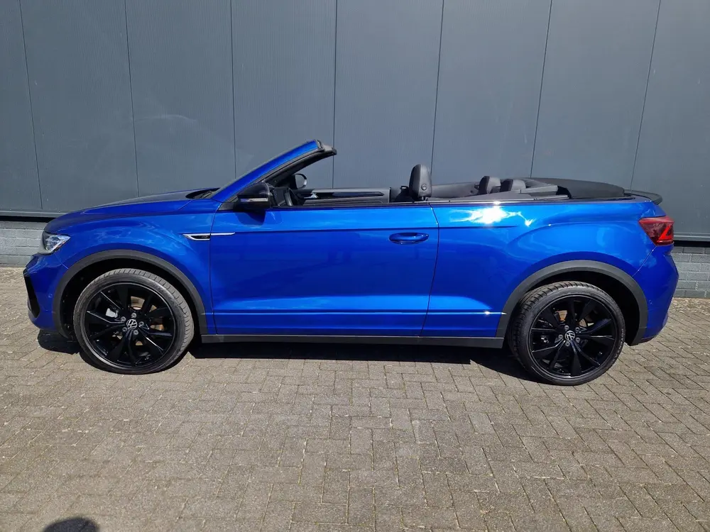 Volkswagen T-Roc Cabrio 1.5 TSI R-Line uit 2022, foto 2