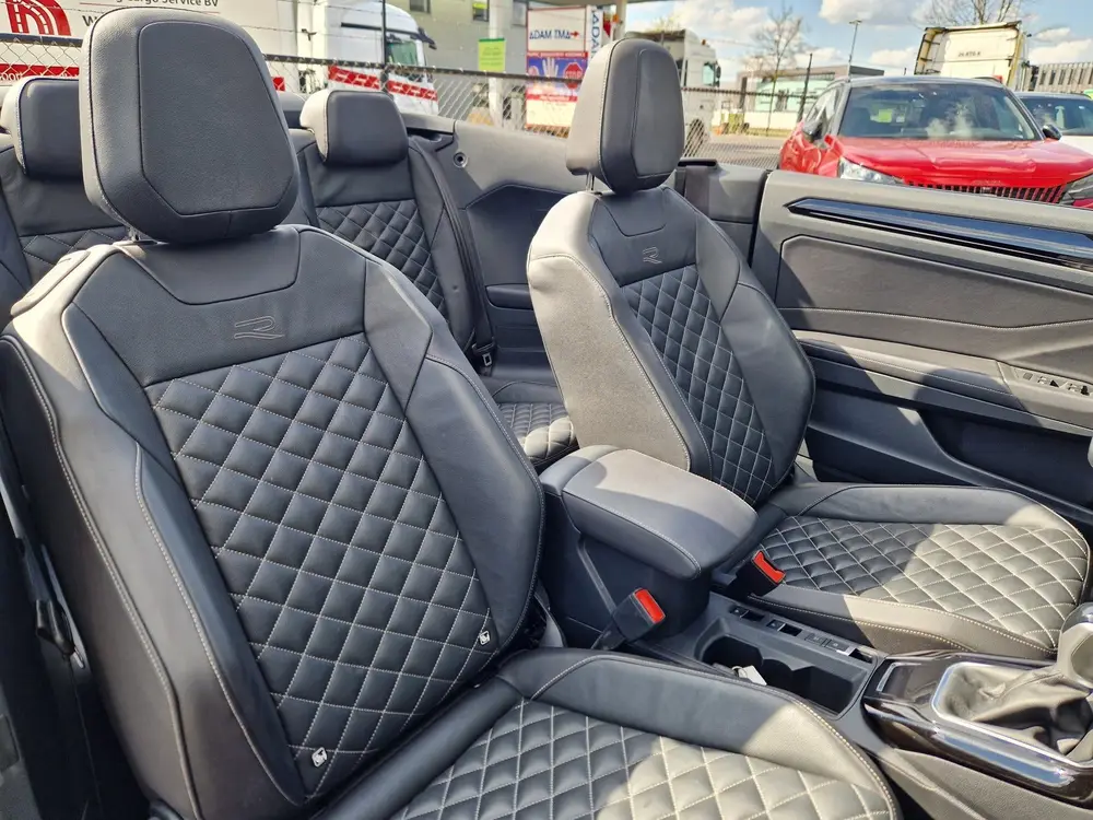 Volkswagen T-Roc Cabrio 1.5 TSI R-Line uit 2022, foto 7