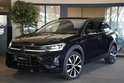 Volkswagen Taigo 1.5 TSI 2x R-Line 150PK DSG Pano IQ Matrix uit 2022