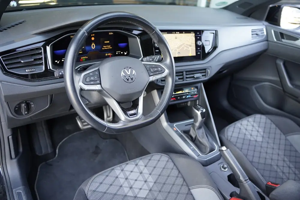 Volkswagen Taigo 1.5 TSI 2x R-Line 150PK DSG Pano IQ Matrix uit 2022, foto 3