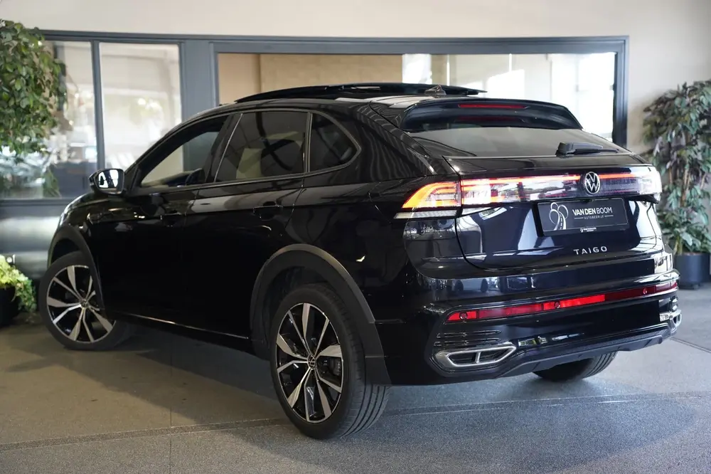 Volkswagen Taigo 1.5 TSI 2x R-Line 150PK DSG Pano IQ Matrix uit 2022, foto 8