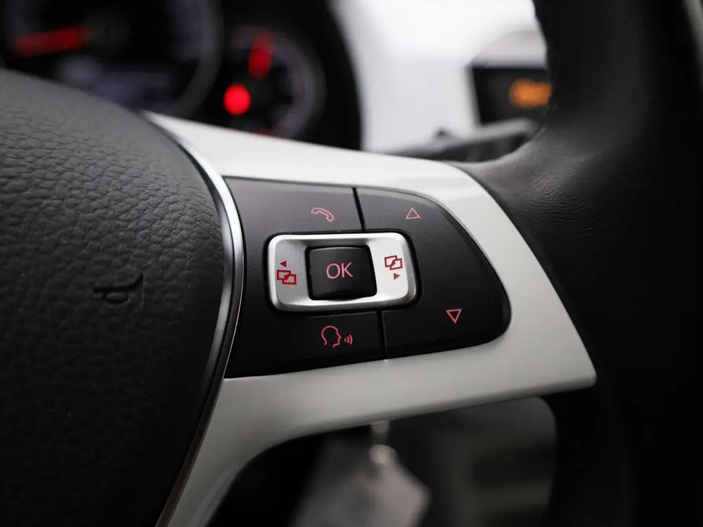 Volkswagen Up! 1.0 beats 60pk | Climatronic (Automatische ai uit 2021, foto 17