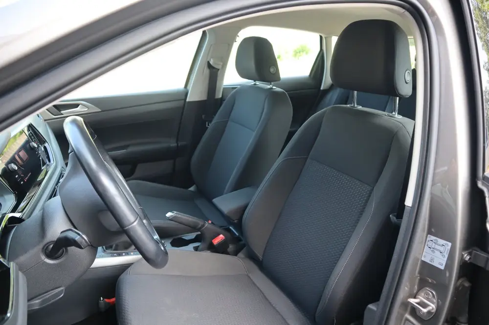Volkswagen Polo 1.0 TSI Comfortline Business uit 2019, foto 11