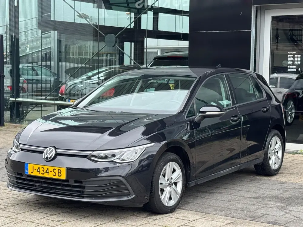Volkswagen Golf 1.0 TSI Life uit 2020, foto 11