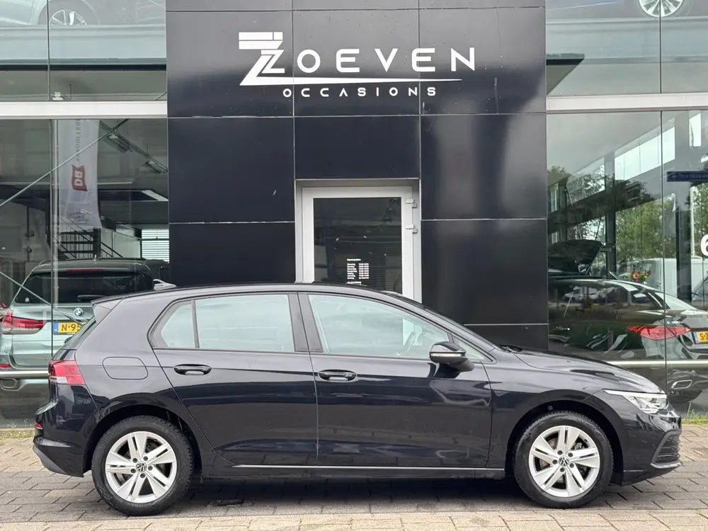 Volkswagen Golf 1.0 TSI Life uit 2020, foto 4