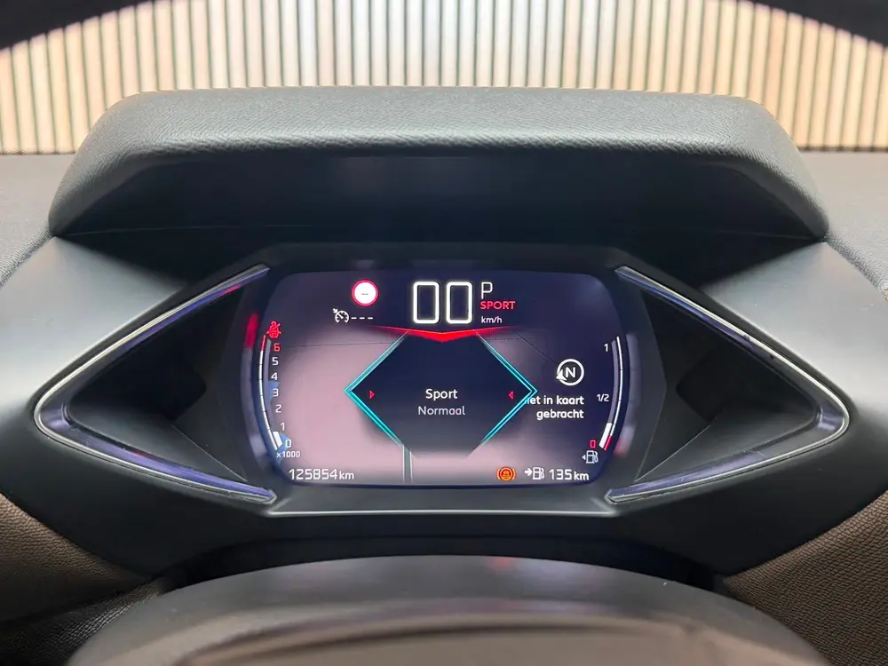 DS Automobiles 3 Crossback DS 3 Crossback 1.2 PureTech Business - CARPLAY - NAVI - CAME uit 2019, foto 11