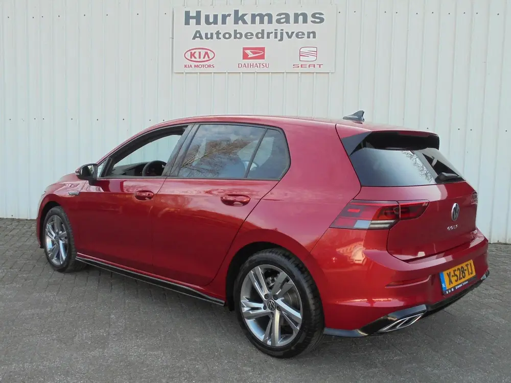 Volkswagen Golf 1.5 eTSI 130PK AUTOMAAT R-LINE BUSINESS NL-A uit 2024, foto 6