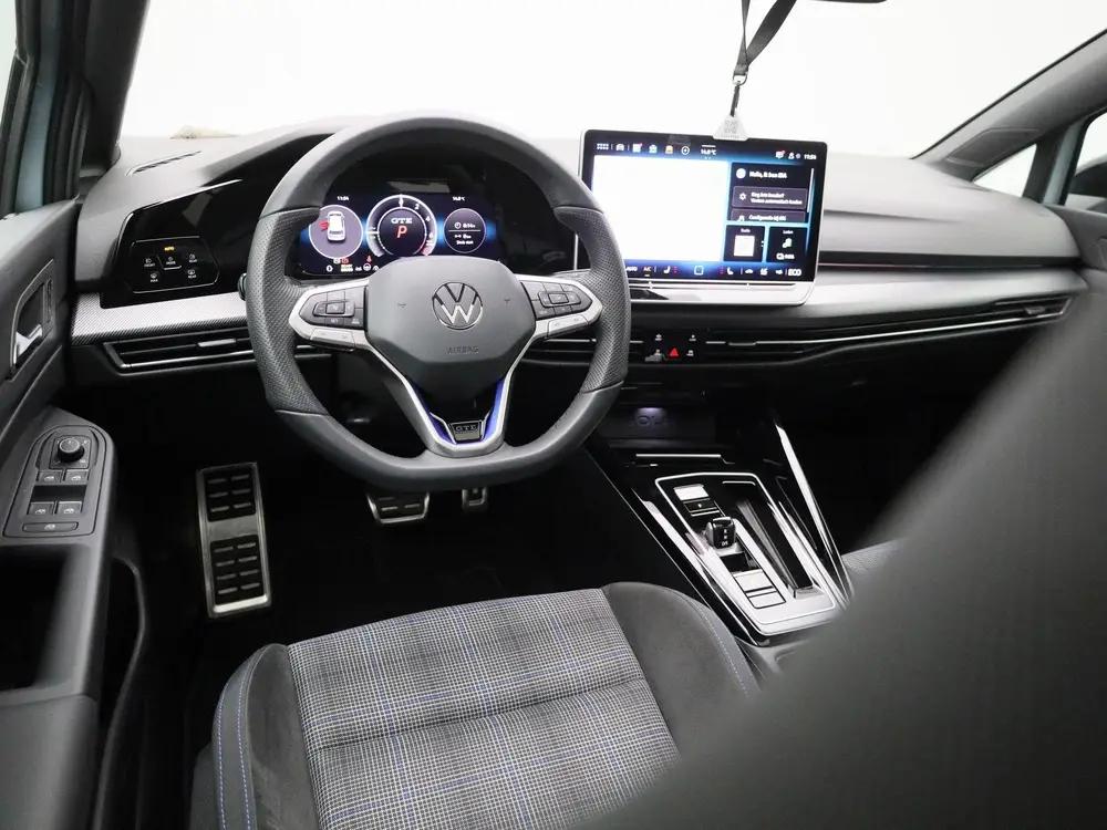 Volkswagen Golf 1.5 eHybrid GTE 272 PK | Panoramadak | Trekh uit 2025, foto 7