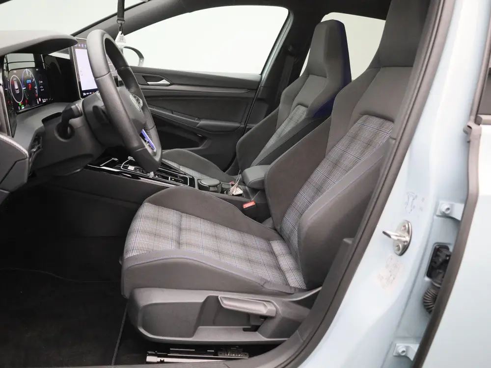 Volkswagen Golf 1.5 eHybrid GTE 272 PK | Panoramadak | Trekh uit 2025, foto 8
