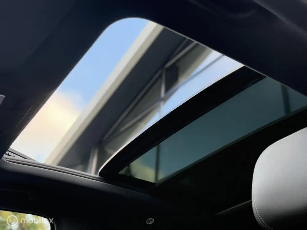 Volkswagen Touareg 3.0 R|Pano|Massage|Hybrid|21"|Pano|Vol uit 2022, foto 7