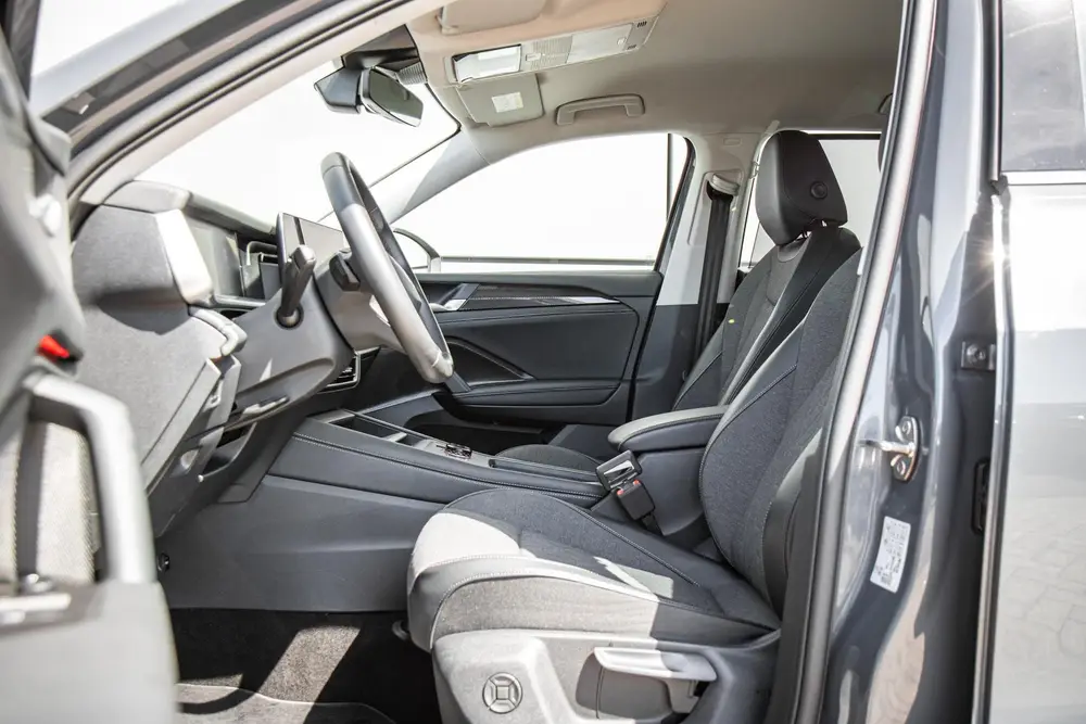 Volkswagen Tayron 1.5 eHybrid 204pk Life Edition | Achteruit uit 2025, foto 4