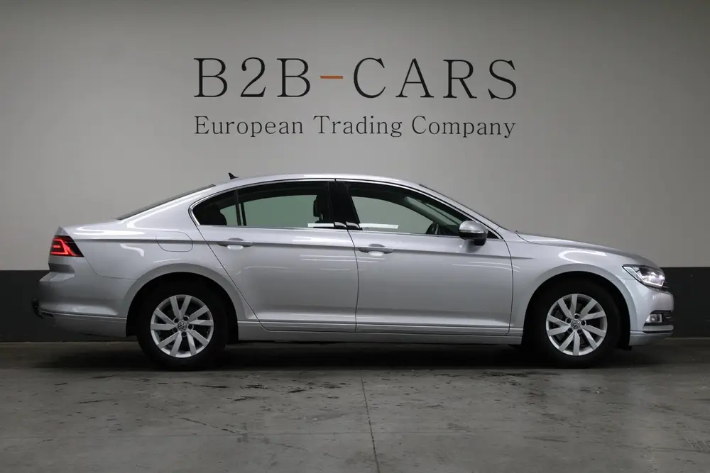 Volkswagen Passat 1.6 TDI Comfortline | LED | Navi | ACC uit 2019, foto 3