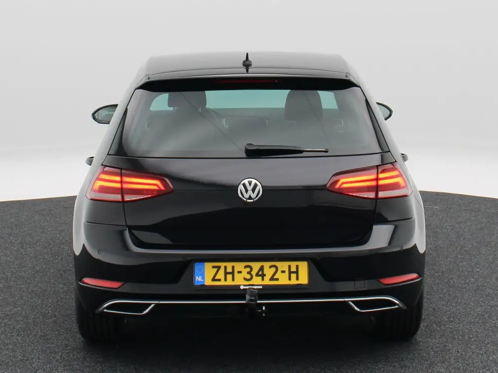 Volkswagen Golf 1.0 TSi Highline 115 Pk | Trekhaak | Adaptiv uit 2019, foto 6
