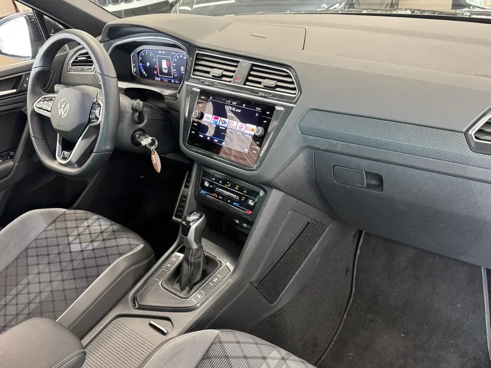 Volkswagen Tiguan 1.5 TSI R-Line Business Automaat | Matrix uit 2024, foto 10