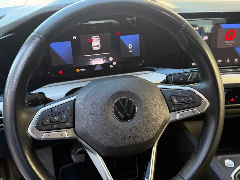 Volkswagen Golf 1.0 TSI 110pk 2021 Grijs uit 2021, foto 5