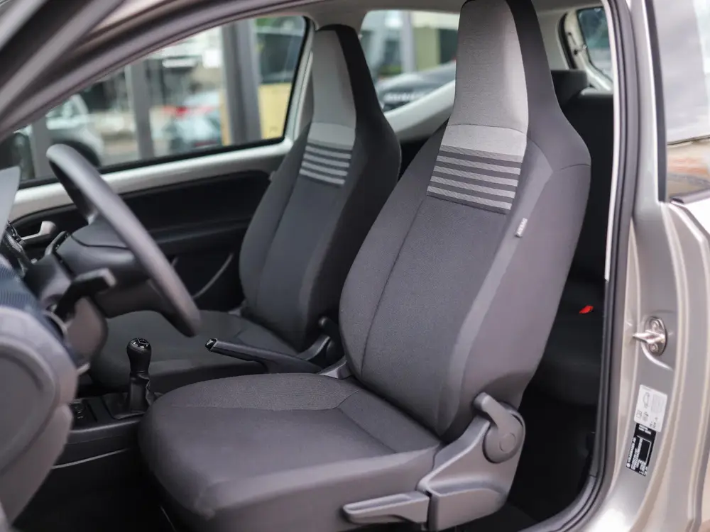 Volkswagen Up! 1.0 | BTW! | Bluetooth | Airco | Lane-Assist uit 2021, foto 4