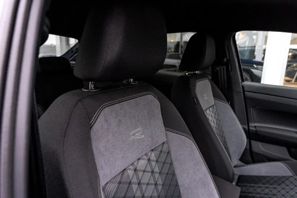 Volkswagen Taigo 1.0 TSI 116pk R-Line Edition | Achteruitrij uit 2025, foto 14
