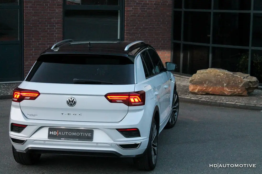 Volkswagen T-Roc 1.5 TSI DSG 3xR-Line VIRTUAL ACC CAMERA uit 2019, foto 13