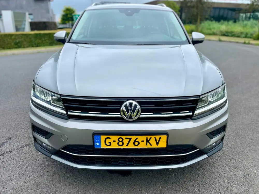 Volkswagen Tiguan 1.5 TSI ACT Highline Aut, Acc, Cam, Navi uit 2019, foto 4