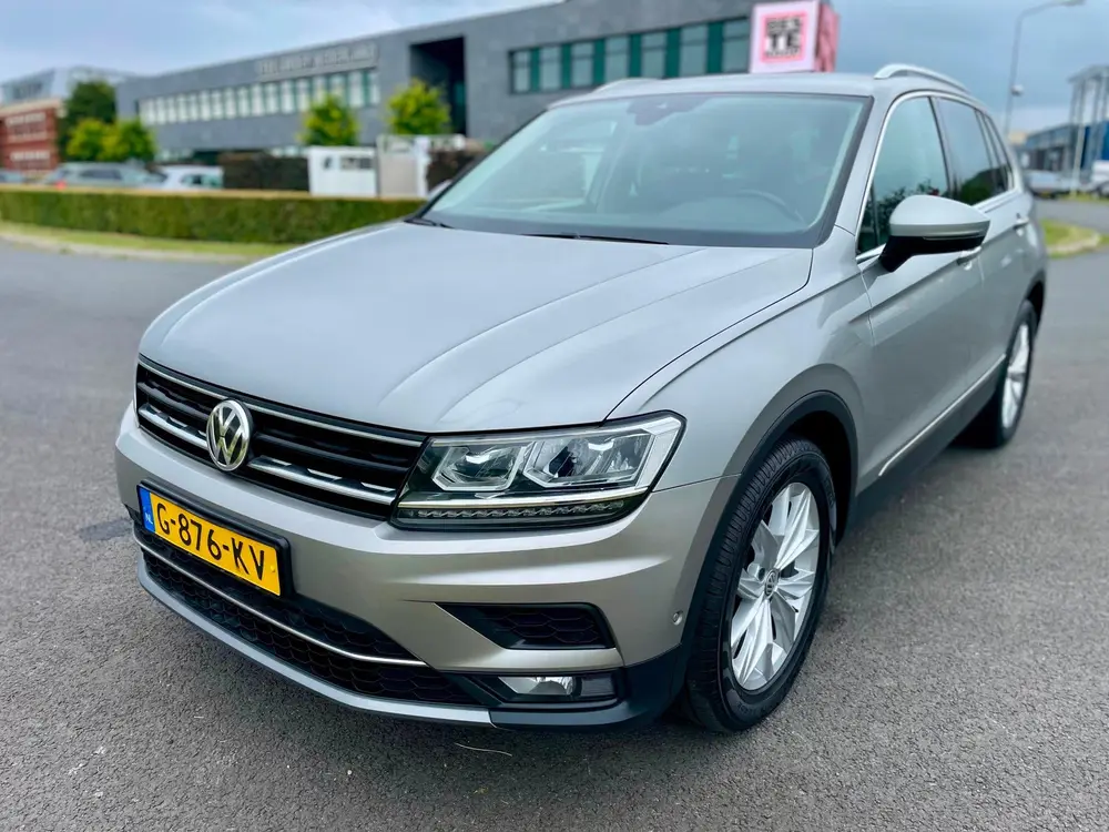Volkswagen Tiguan 1.5 TSI ACT Highline Aut, Acc, Cam, Navi uit 2019, foto 5