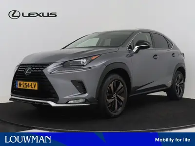 Lexus NX 300h AWD Premium | Dealer Onderhouden | Stoelverwar uit 2021