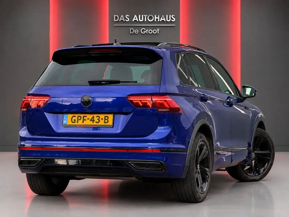 Volkswagen Tiguan 1.5TSI 150pk DSG R-Line Black Style | Pano uit 2023, foto 3