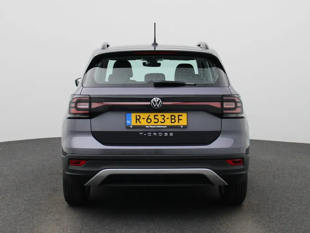 Volkswagen T-Cross 1.0 TSI Life | NAVIGATIE | CAMERA | STOEL uit 2022, foto 5