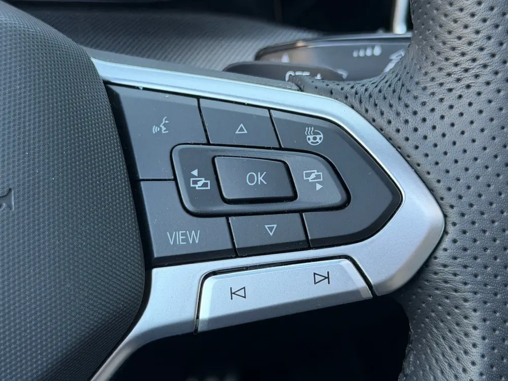 Volkswagen Golf 1.5 eHybrid 272pk GTE | Panoramadak | Leder uit 2025, foto 14