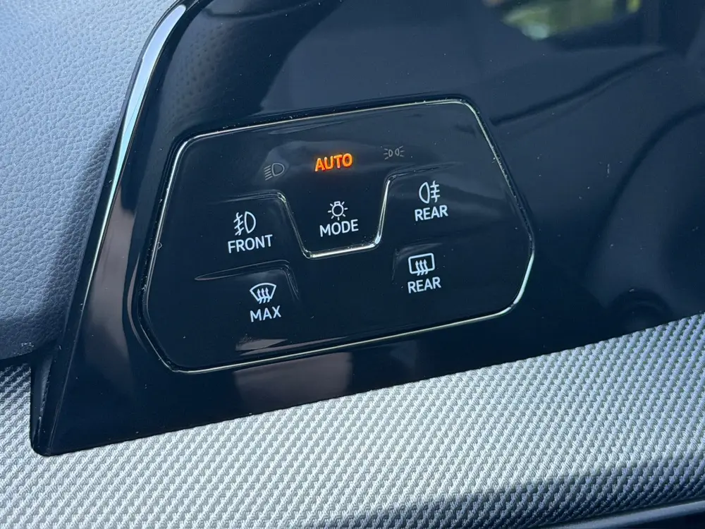 Volkswagen Golf 1.5 eHybrid 272pk GTE | Panoramadak | Leder uit 2025, foto 9