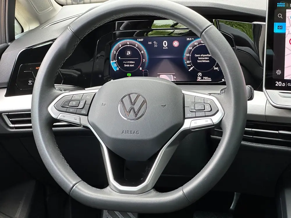 Volkswagen Golf Variant 1.5 eTSI DSG Life | Trekhaak | Navi uit 2025, foto 12