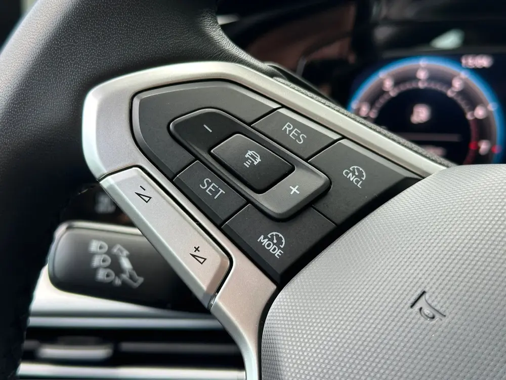 Volkswagen Golf Variant 1.5 eTSI DSG Life | Trekhaak | Navi uit 2025, foto 13