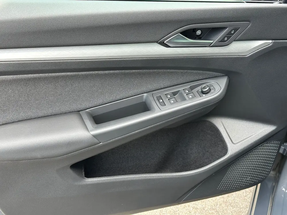 Volkswagen Golf Variant 1.5 eTSI DSG Life | Trekhaak | Navi uit 2025, foto 8