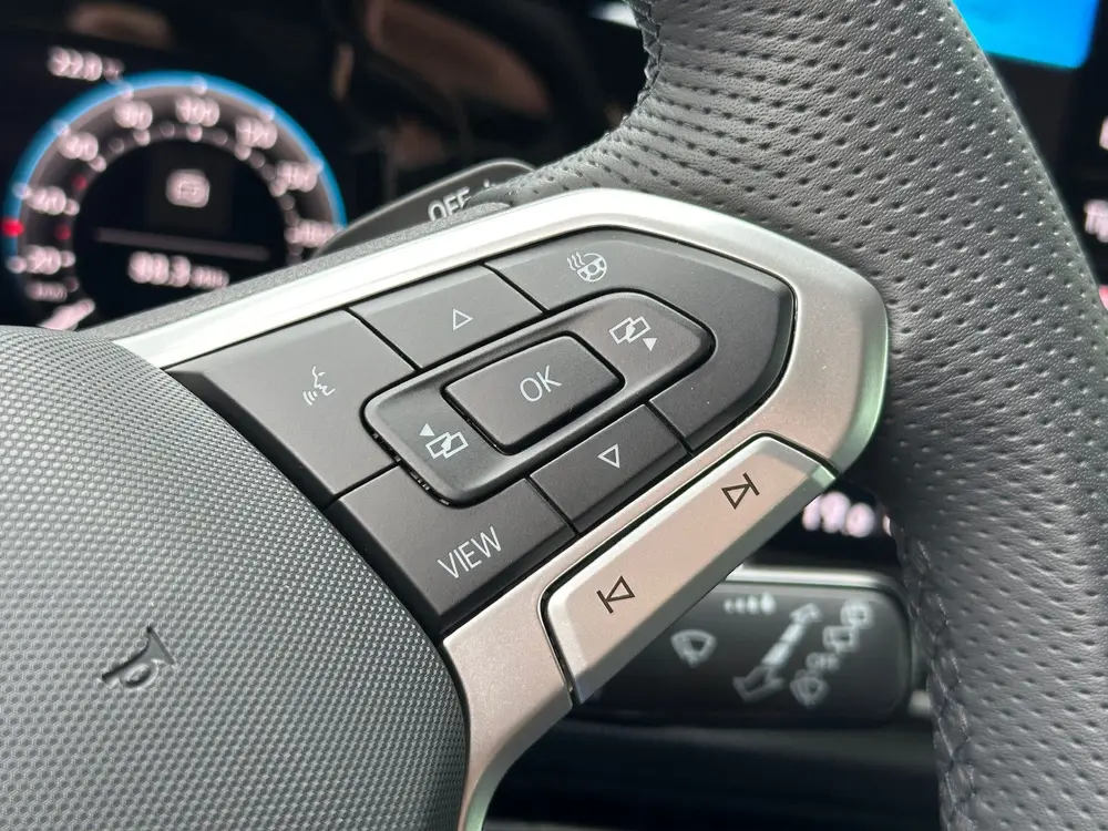 Volkswagen Golf 1.5 eHybrid GTE 272pk | Head up | Black Styl uit 2025, foto 15