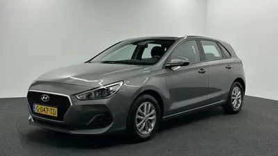 Hyundai I30 1.0 T-GDI Comfort CLIMATE CAMERA CARPLAY LM uit 2019