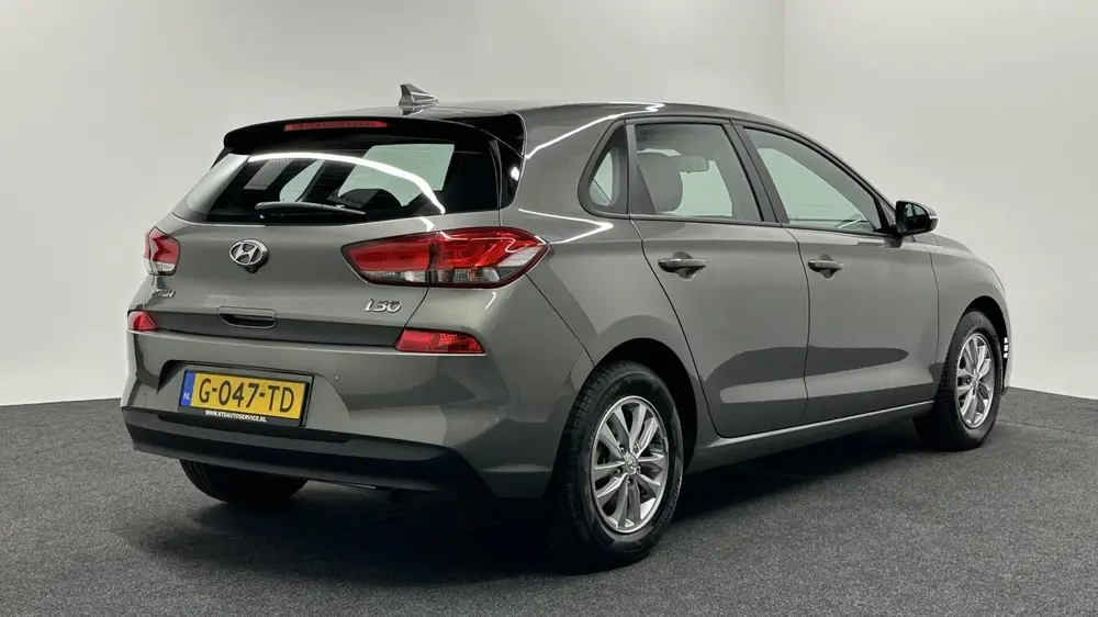 Hyundai I30 1.0 T-GDI Comfort CLIMATE CAMERA CARPLAY LM uit 2019, foto 5