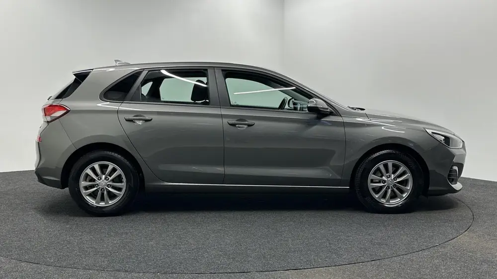 Hyundai I30 1.0 T-GDI Comfort CLIMATE CAMERA CARPLAY LM uit 2019, foto 9