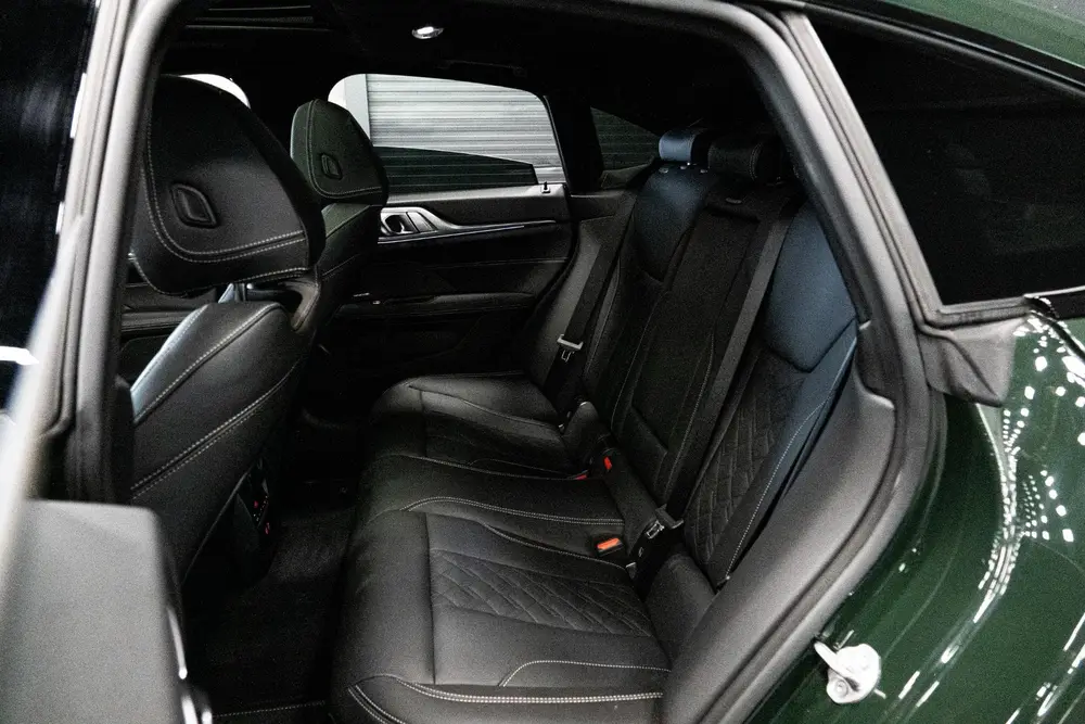 BMW B4 *Nr. 50 / Brewster Green / Schuif-/k uit 2025, foto 18