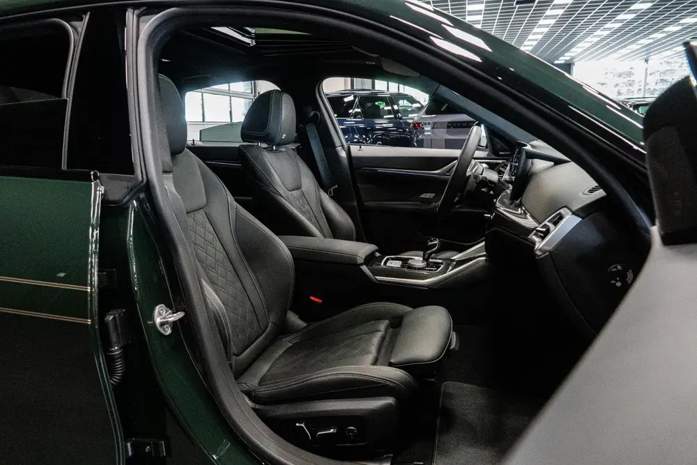 BMW B4 *Nr. 50 / Brewster Green / Schuif-/k uit 2025, foto 4