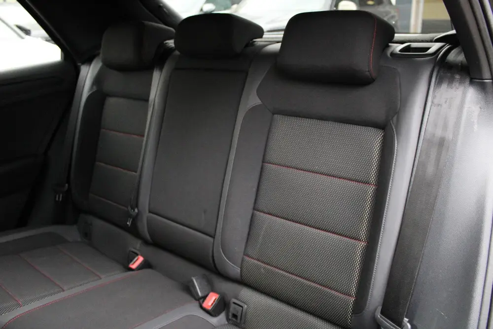 Volkswagen T-Roc 1.5 TSI DSG 2x R-line - LED - Trekhaak uit 2022, foto 7