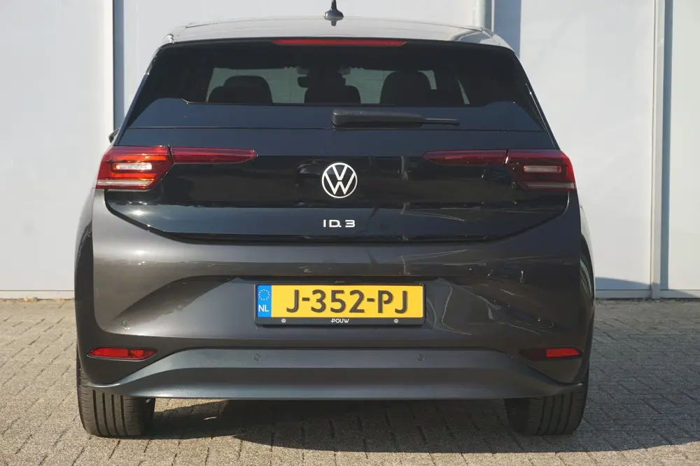 Volkswagen ID.3 204pk First Max 58 kWh | SoH 93% | Panoramad uit 2020, foto 12