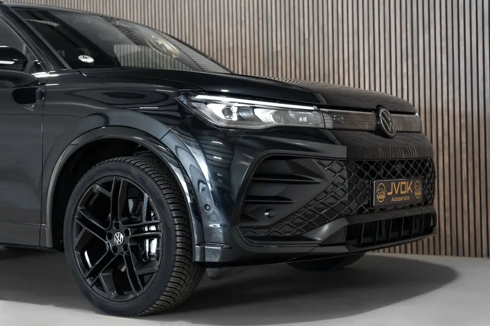 Volkswagen Tiguan 1.5 eTSI DSG R-Line Pano IQ Camera Black E uit 2024, foto 9