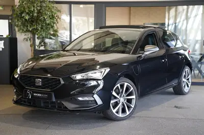 SEAT Leon 1.4 TSI eHybrid PHEV FR 204PK Pano Cam Virtual Led uit 2020