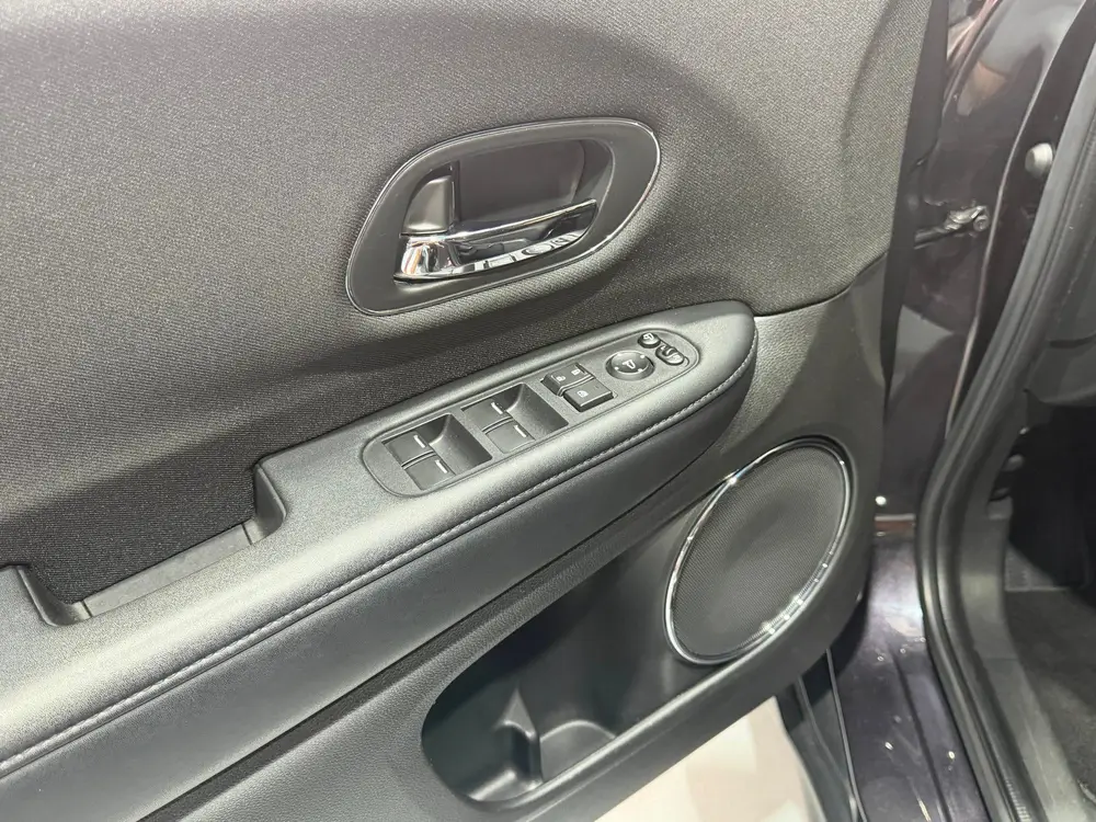 Honda Hr-V 1.5 i-VTEC Elegance / Start Stop / Cruise Control uit 2019, foto 6