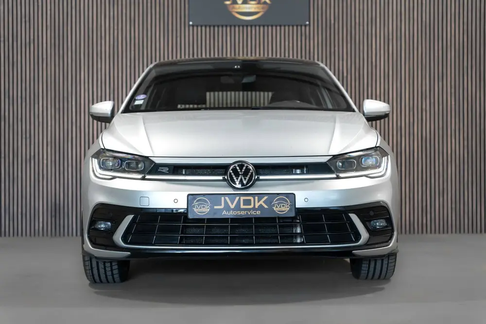 Volkswagen Polo 1.0 TSI R-line DSG Pano IQ Navi Camera uit 2022, foto 3