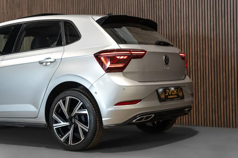 Volkswagen Polo 1.0 TSI R-line DSG Pano IQ Navi Camera uit 2022, foto 6