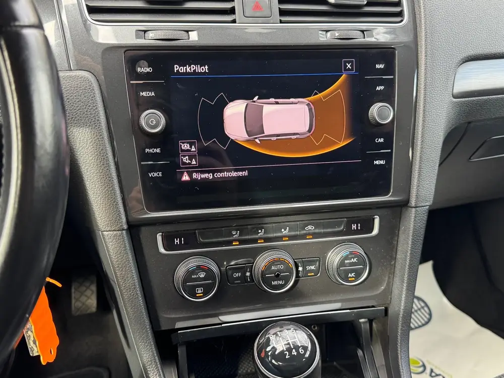 Volkswagen Golf 1.0 TSI Comfortline Adaptieve Cruise Control uit 2019, foto 14