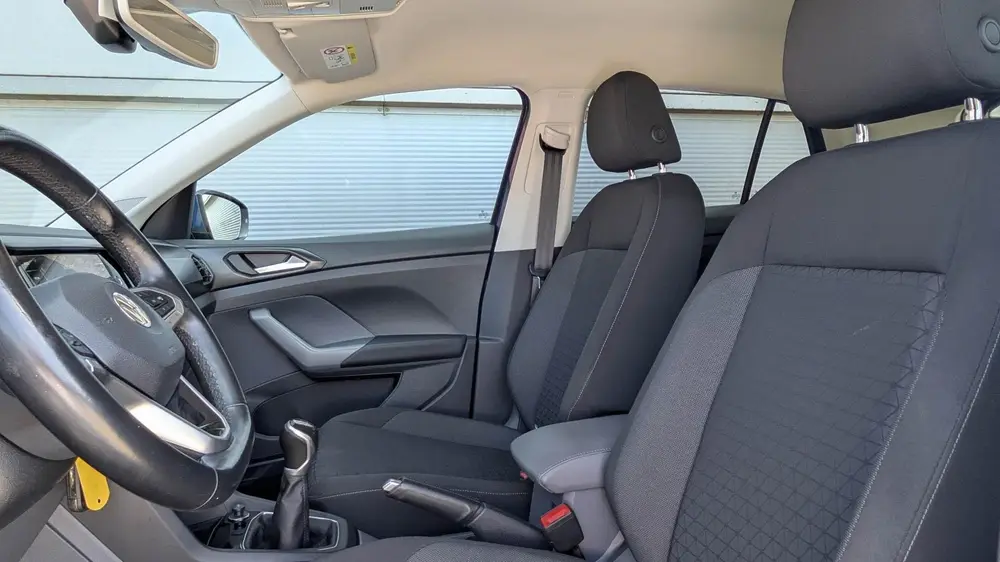 Volkswagen T-Cross 1.0 TSI 95pk Life | Navigatie | App Conne uit 2020, foto 4